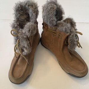 Lands' End Brown Suede Leather Faux Fur Winter Ankle Boots Womens 7.5B Moccasin